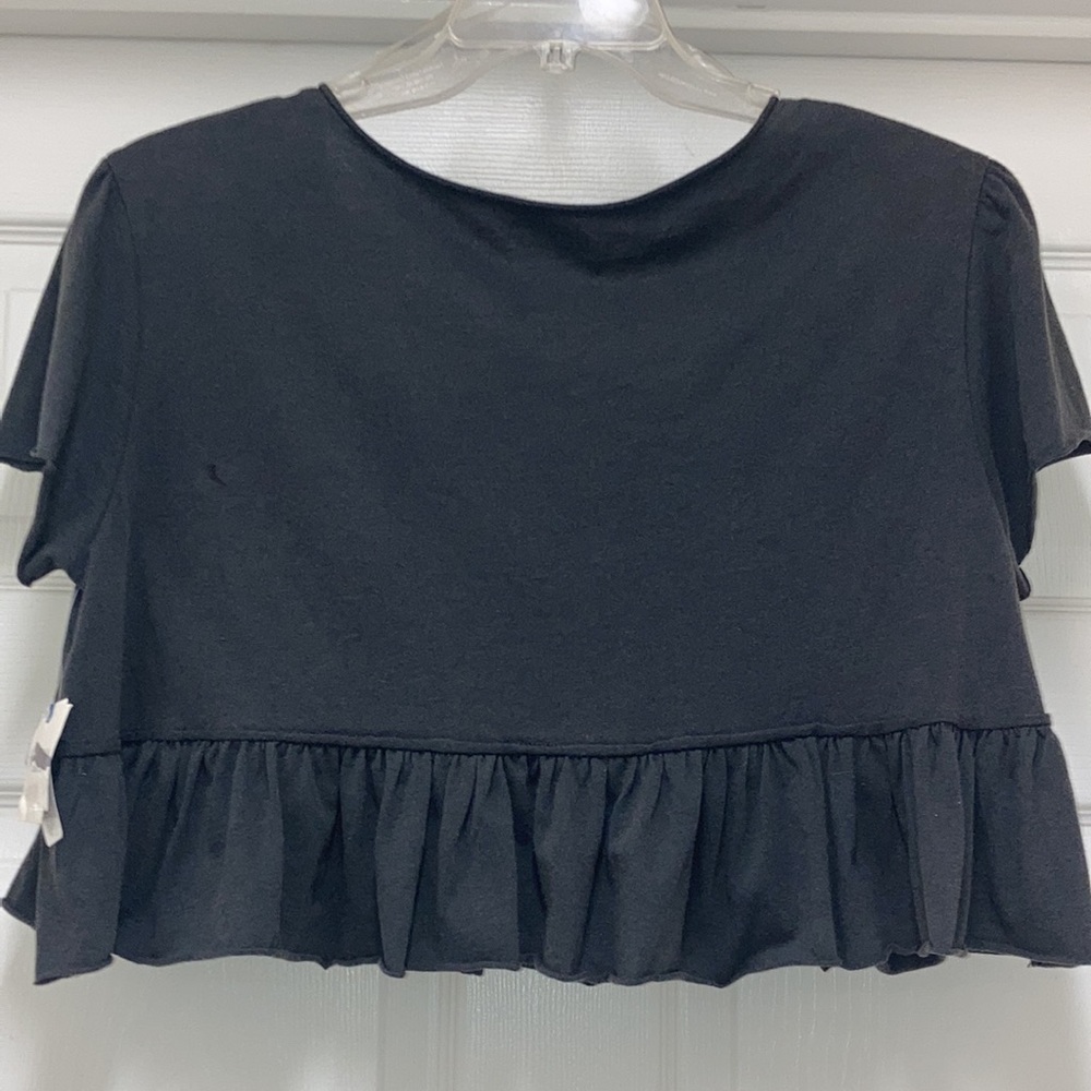 Arizona Ruffled Crop Top - Picture 2 of 4